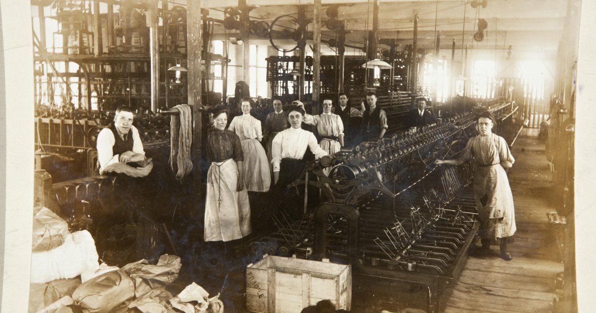 Exploring England Industrial Heritage: From Factories to Museums - Manchester Industrial Heritage Tour